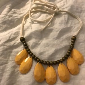 Sunflower yellow statement necklace 🌻